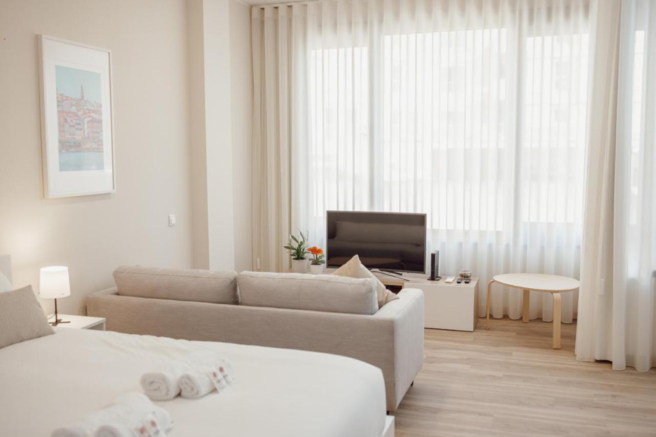 Modern Trindade By Homing Lägenhet OOporto Exteriör bild