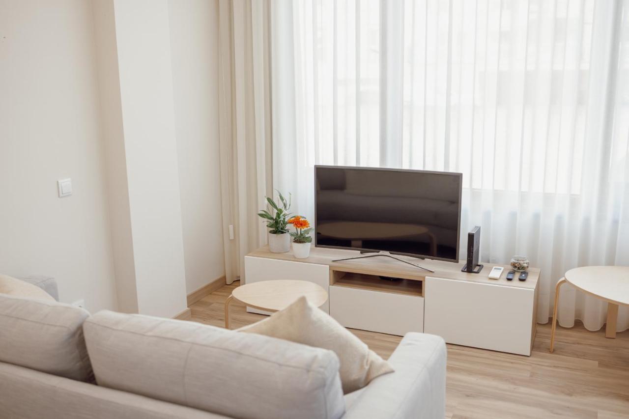 Modern Trindade By Homing Lägenhet OOporto Exteriör bild